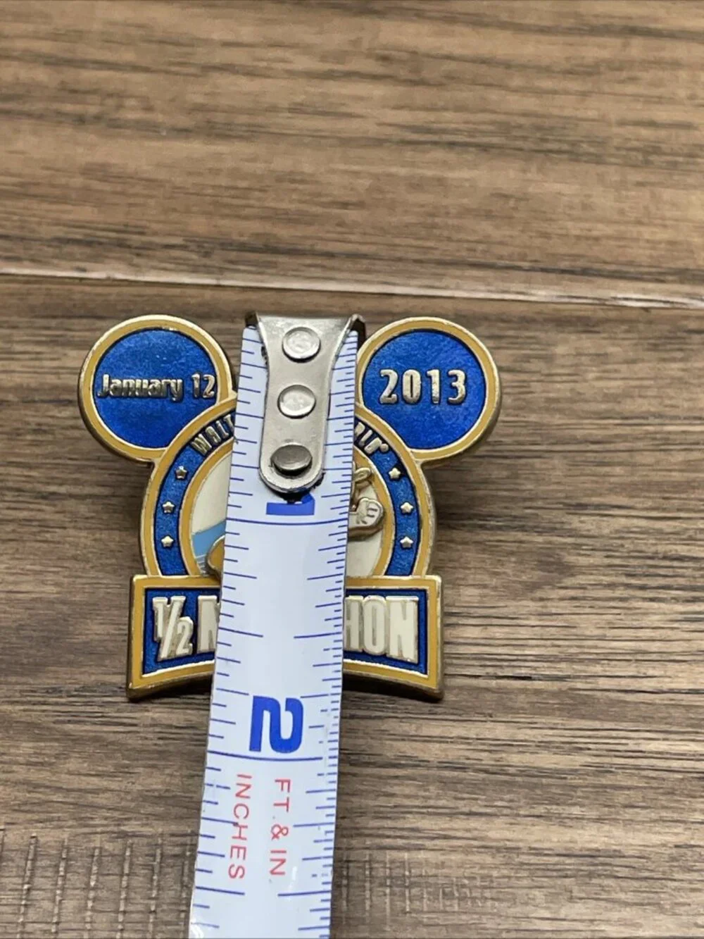 WDW - 2013 Half Marathon Logo - Donald Duck Disney Pin KG JD